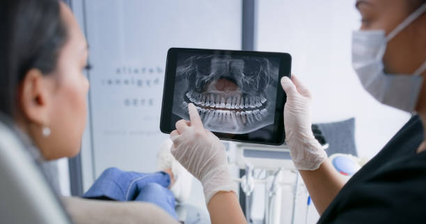 Licensed Tooth Extraction service in Franklin Park, FL - Smile Center Dentistry